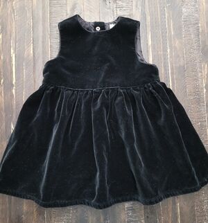 Baby Gap Toddler Girls Vintage Black Velvet Dress Size 12-18M